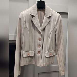 Tracy Evans business blazer jacket